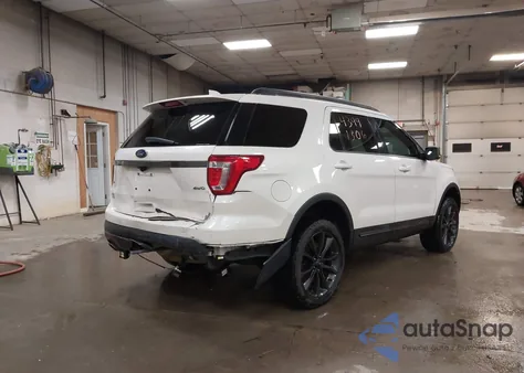 2017 Ford Explorer Xlt из США, поврежденный, VIN 1FM5K8D86HGC28159